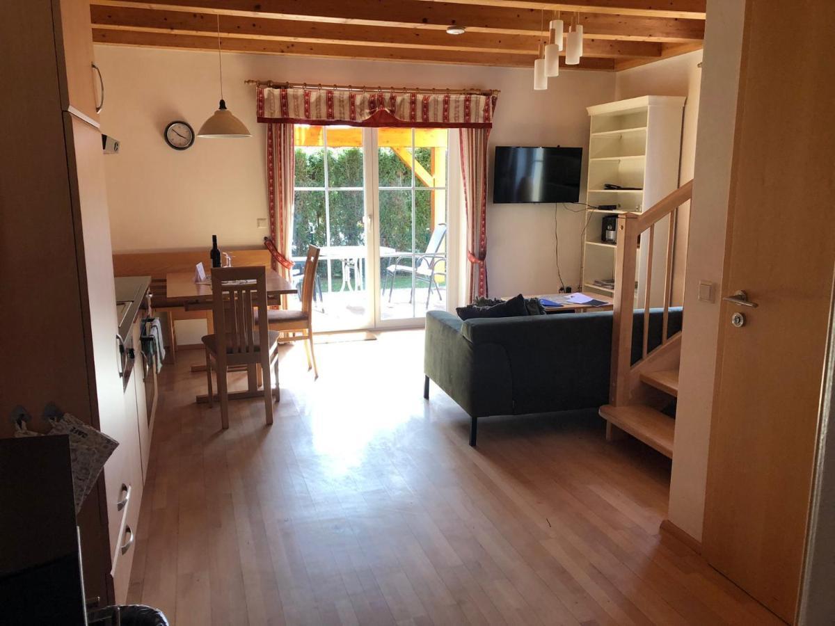 Sonnenchalet Mit Sauna Kotschach-Mauthen Exteriör bild