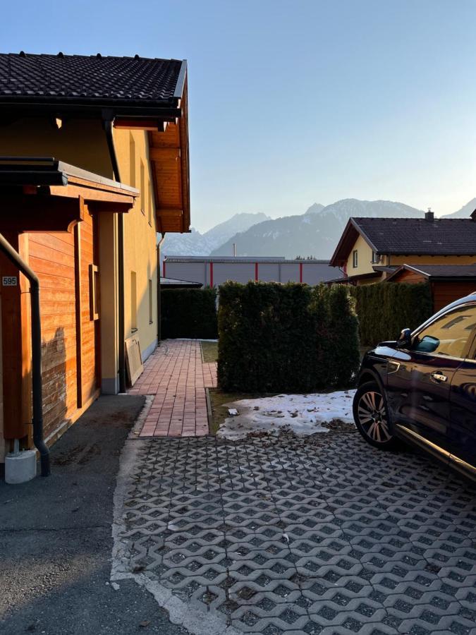 Sonnenchalet Mit Sauna Kotschach-Mauthen Exteriör bild
